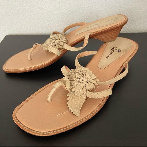 Tommy Bahama Suede Leather Flip Flop Sandals Made in Spain - Picture 1 of 12